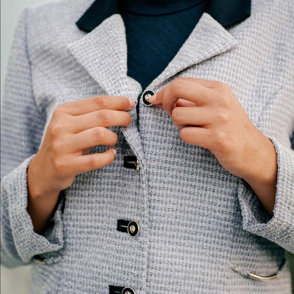 Vintage blue blazer with amazing buttons